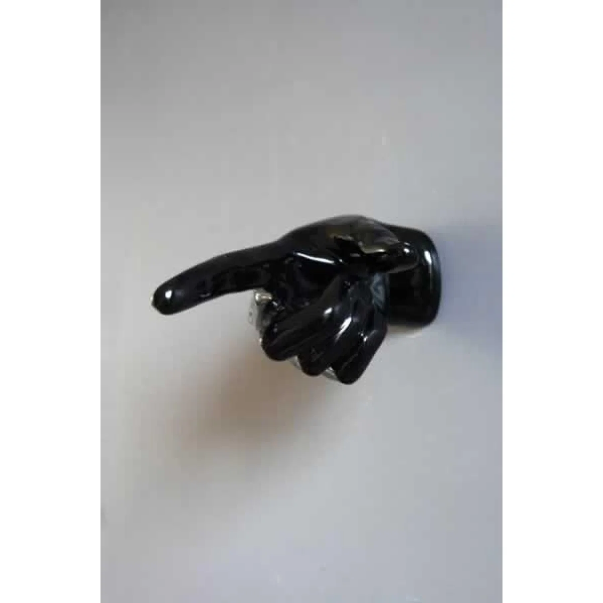 Pointing Hand Wall Art & Coat Hook - Hot Pink – image 3
