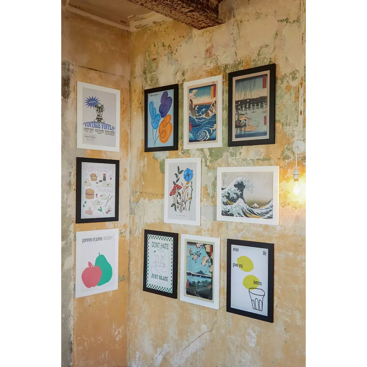 The Great Wave off Kanagawa Wall Art 30x40 Print - Assorted ALL at Urban Outfitters – image 2