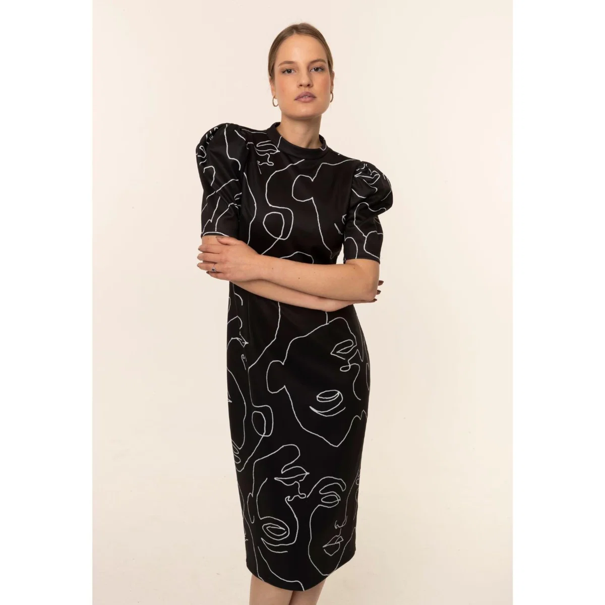 Women's Black Graphic Print Midi Dress | Large | Thegtfashion – image 3