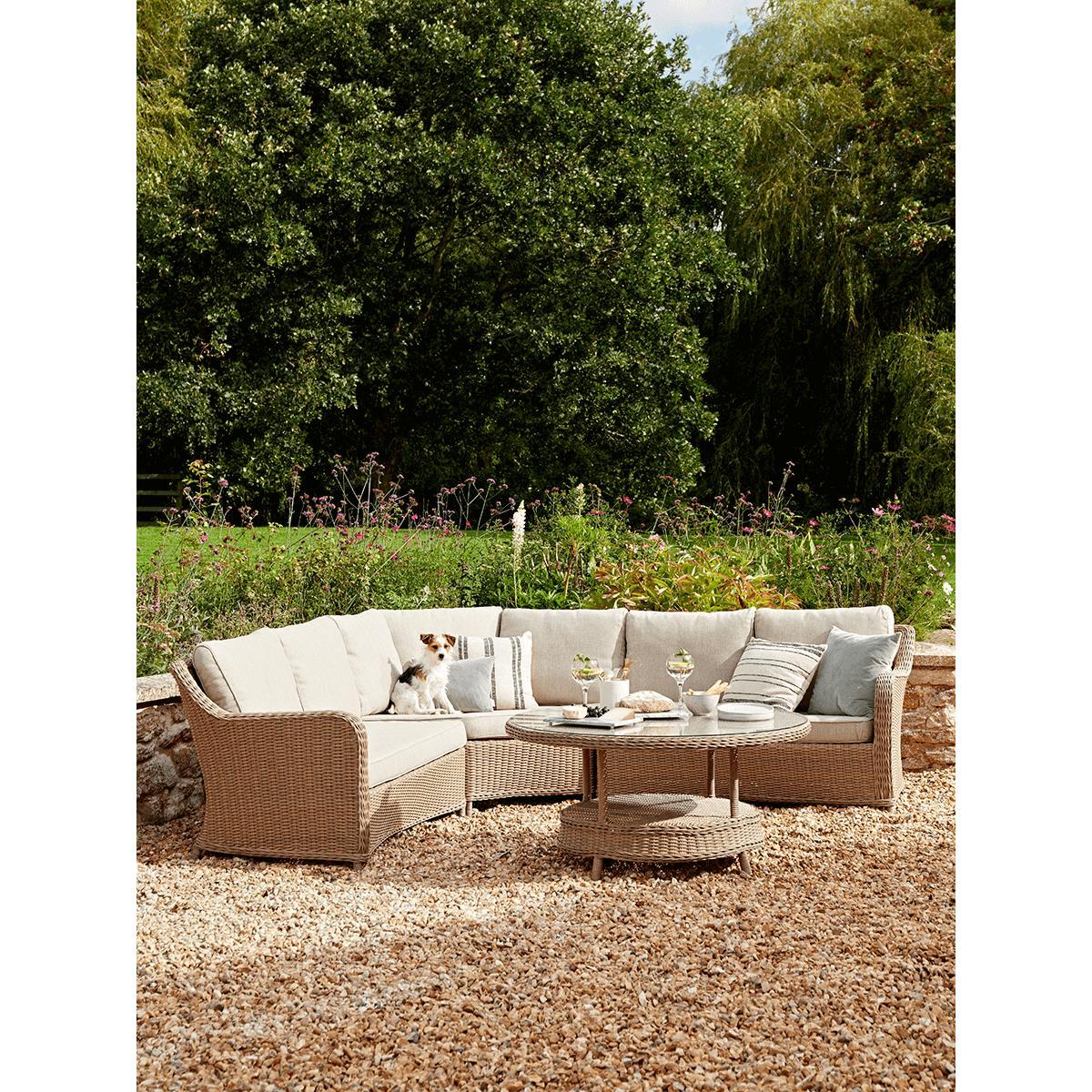 Hampton Corner Set