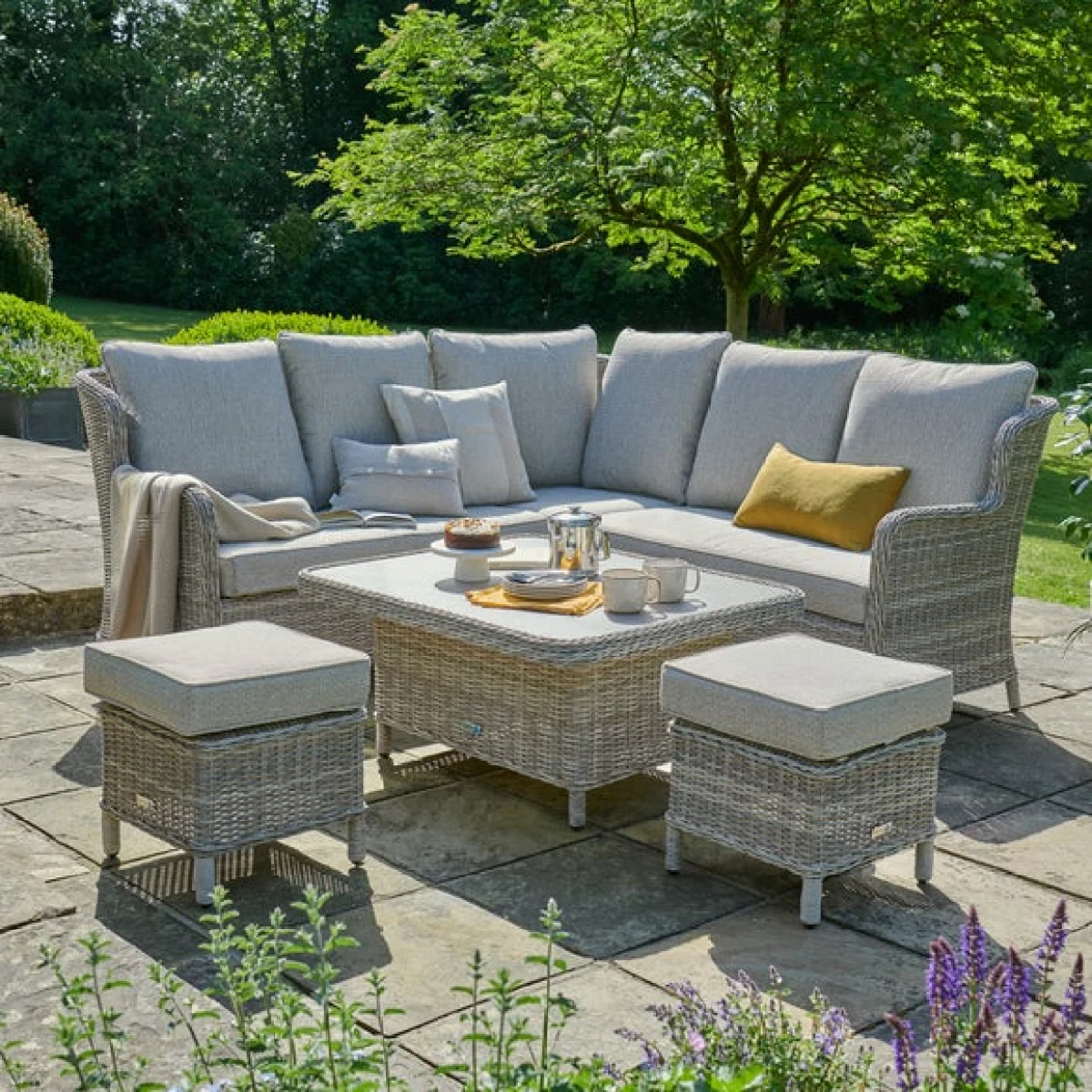 Norfolk Leisure Vienna Mini Corner Set – image 1