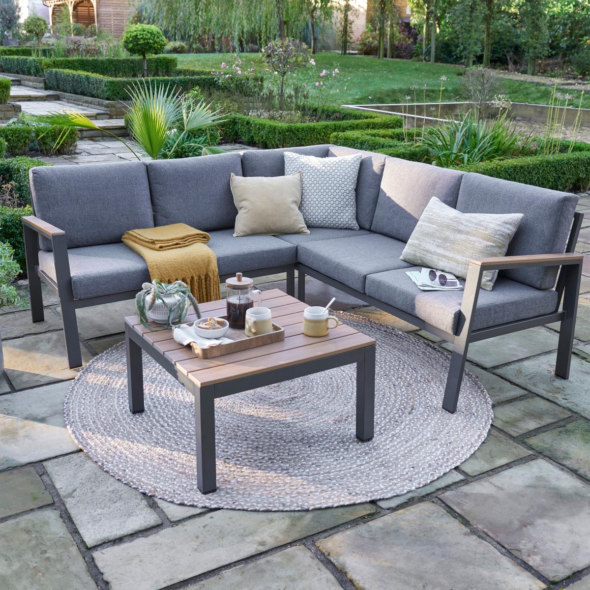 Easton Outdoor Corner Set – image 2