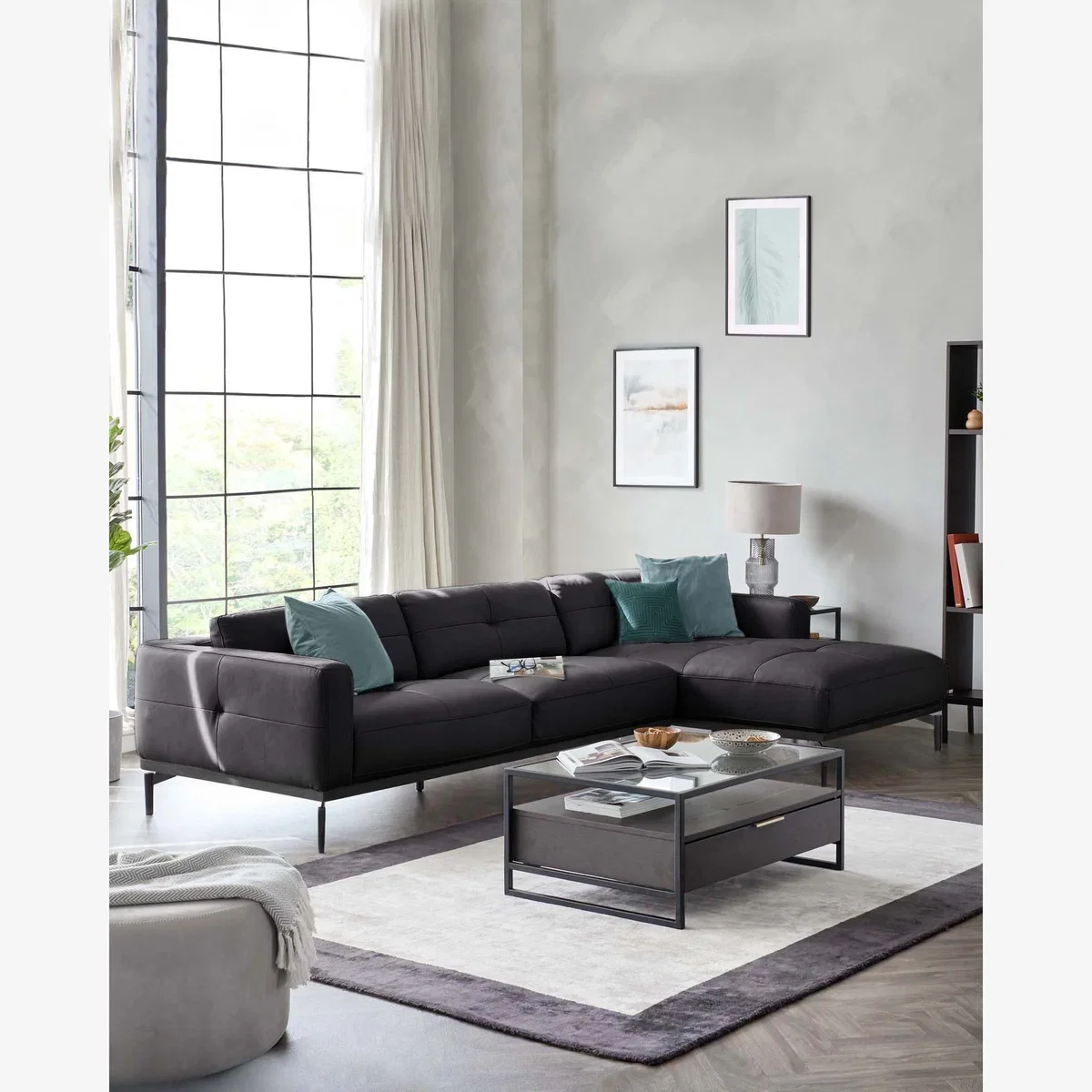 Colton black leather right hand corner chaise sofa – image 1
