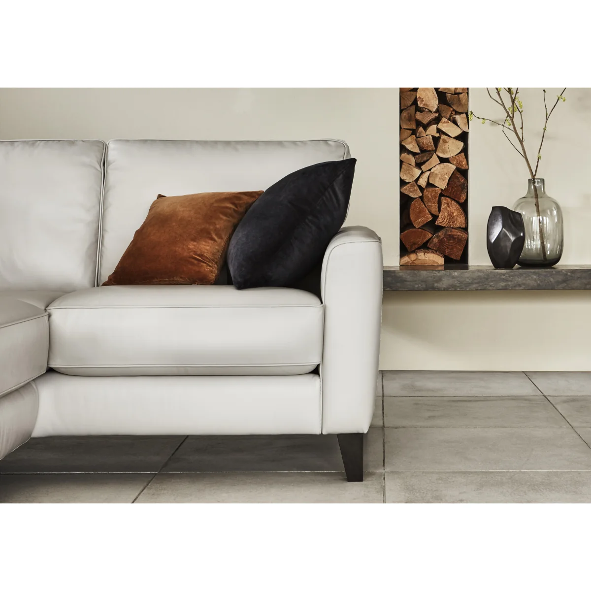 World of Leather - Brondby Small BV NC Leather Right Hand Facing Corner Sofa – image 3
