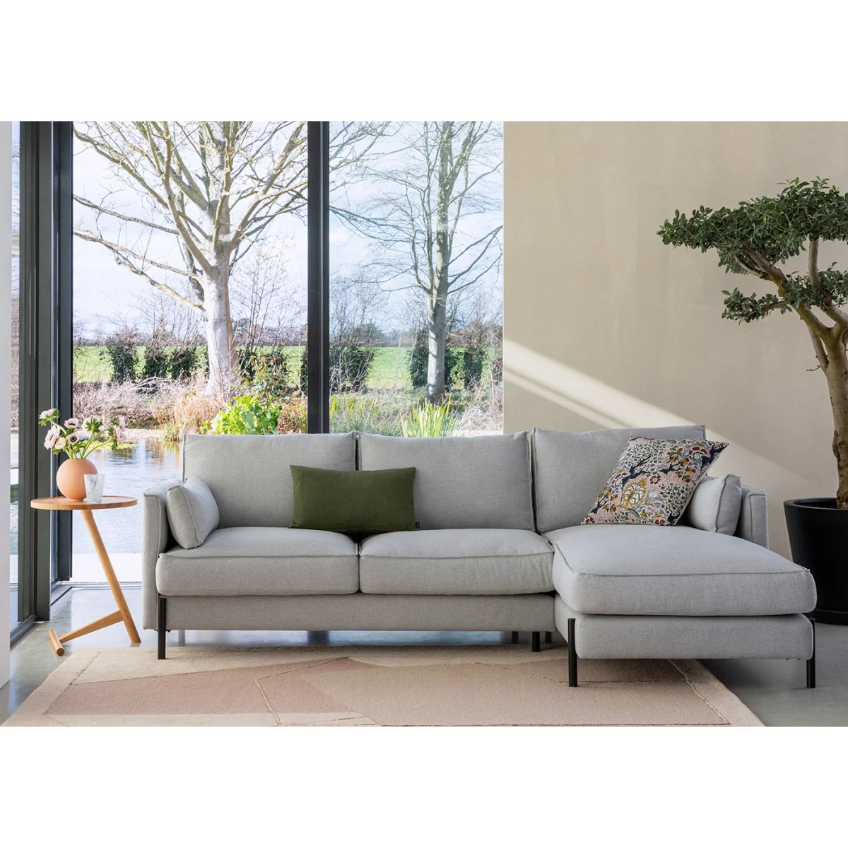 Heal's Tortona Right Hand Facing Corner Chaise Sofa Wool Velvet Camel Black Feet – image 3