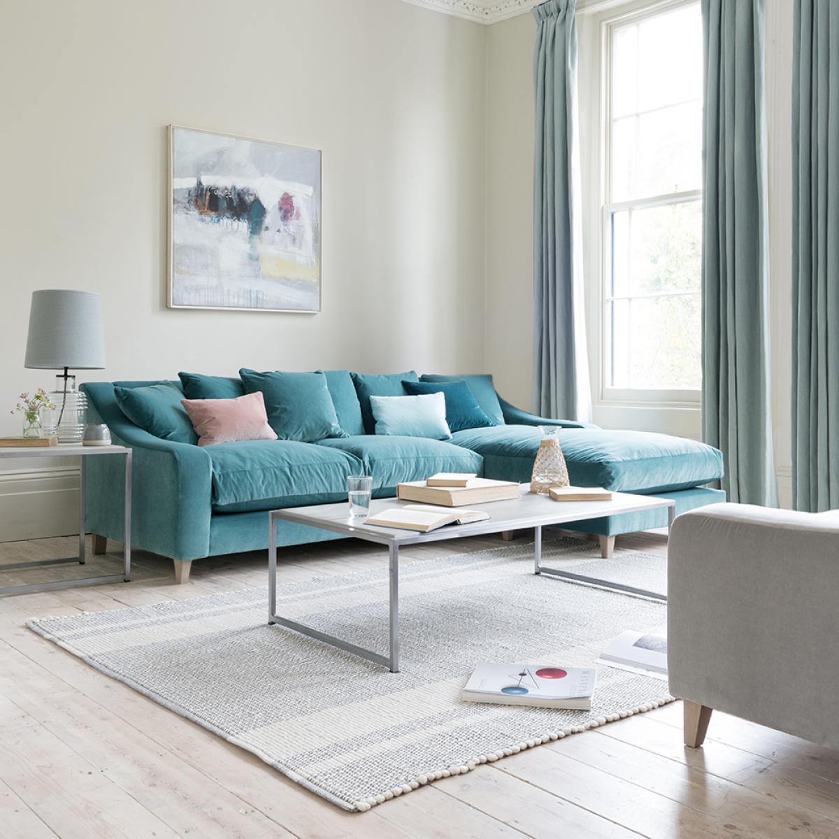 Oscar Chaise Sofa – image 7