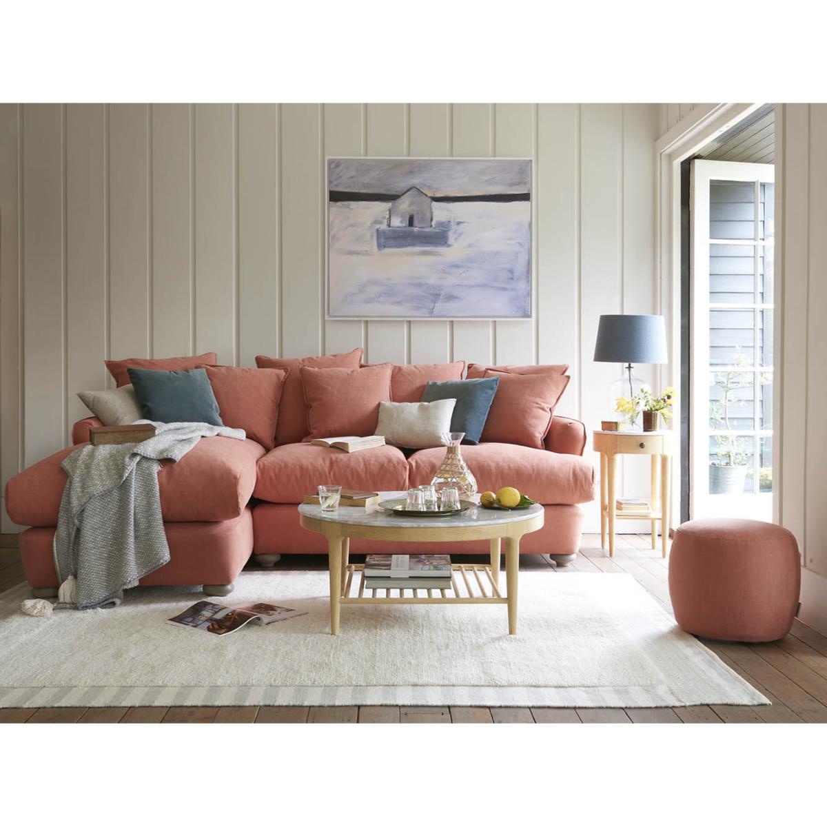 Smooch Chaise Sofa – image 7