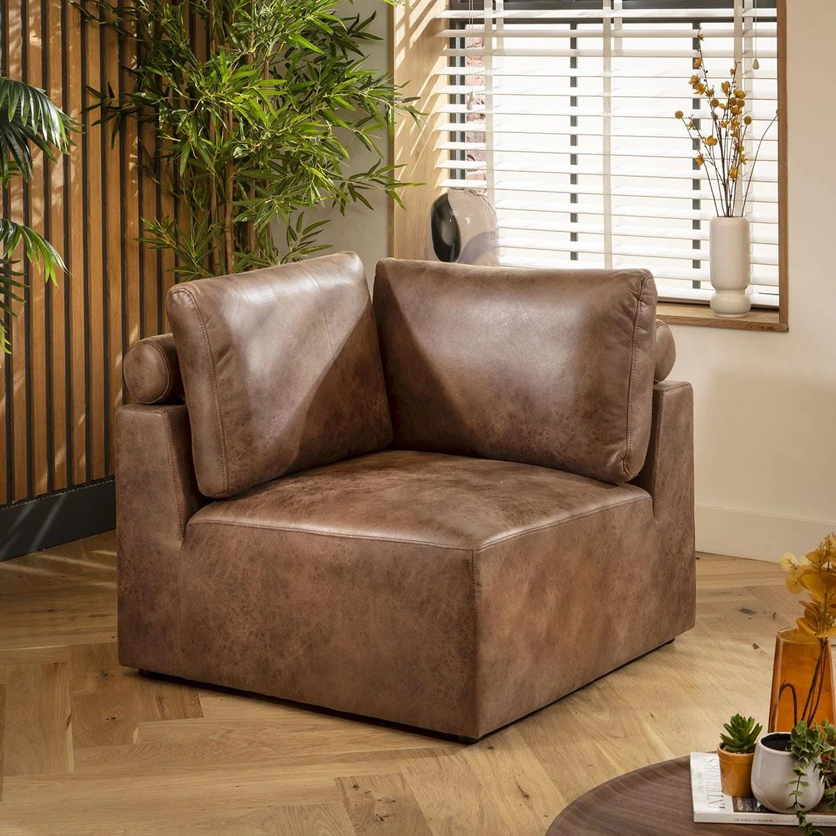 ExDisplay Martha 6 Seater Corner Sofa Antique Brown 348x266cm 15R – image 6