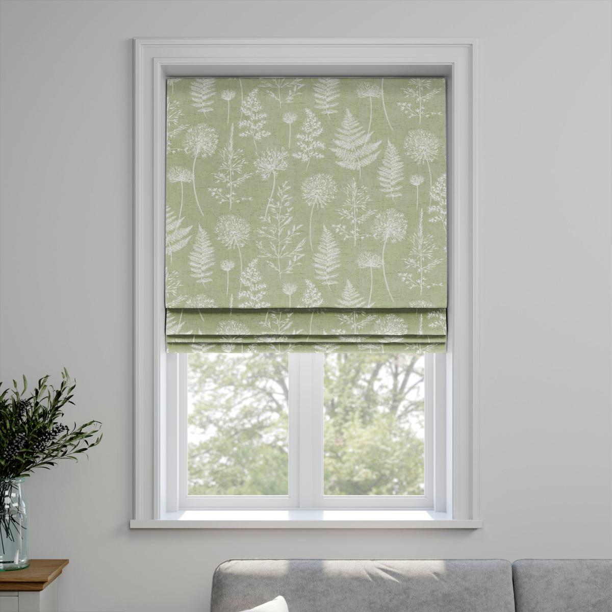 Meadow Made to Measure Roman Blind Meadow Green – image 3