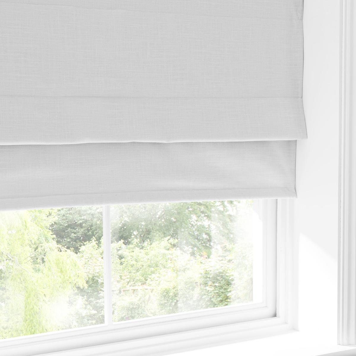 Linen Mix White Blackout Roman Blind White – image 3
