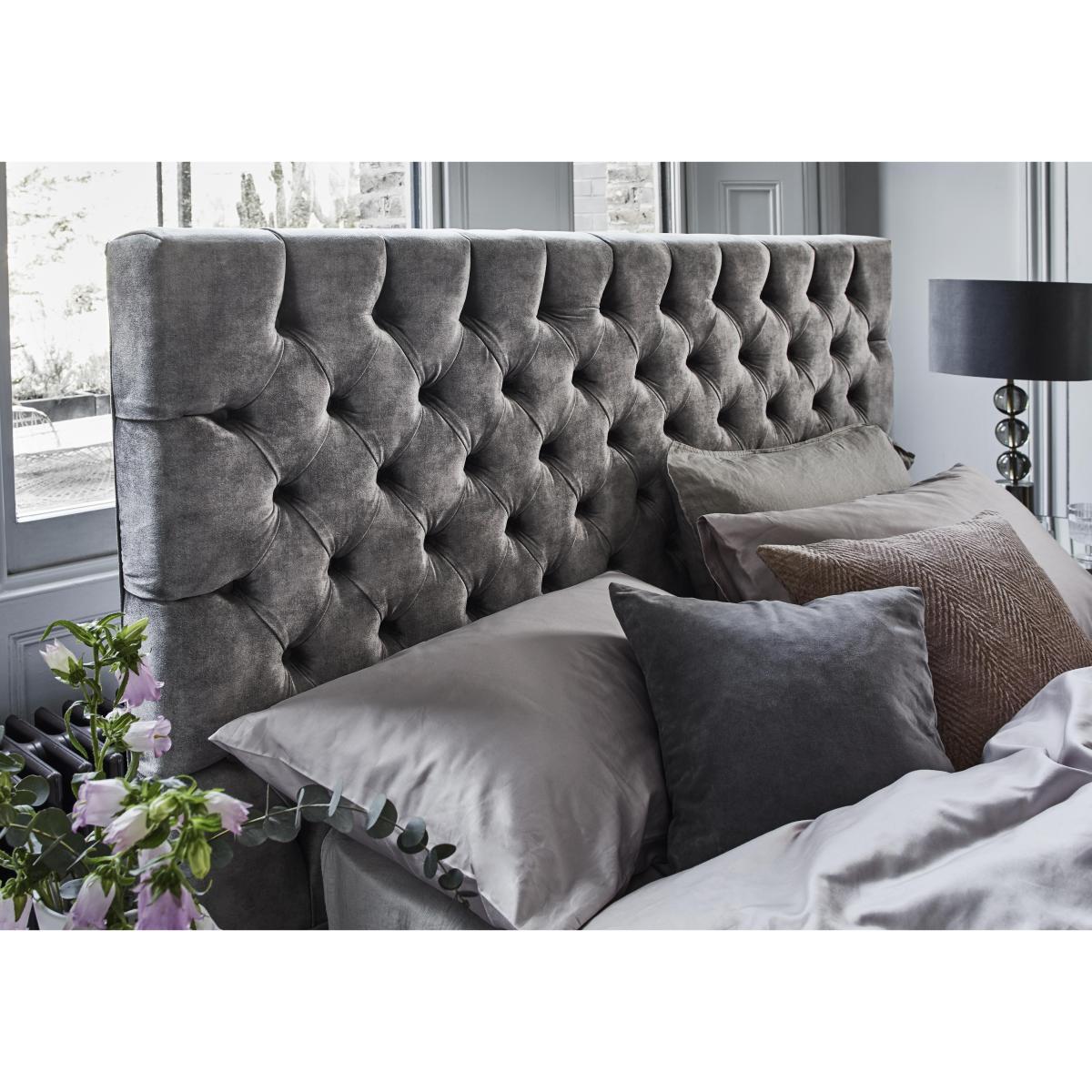 Sergio Ottoman Bed Frame - King Size - Smooth Midnight – image 4