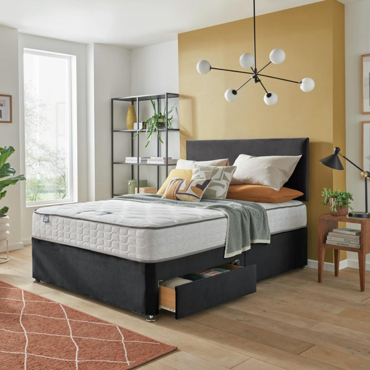 Silentnight Middleton 800 Pocket Comfort Small DBL Mattress – image 10