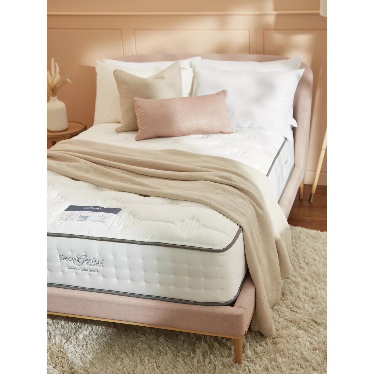 Silentnight Sleep Genius 3000 Pocket Geltex Mattress, Medium Tension, Double – image 2