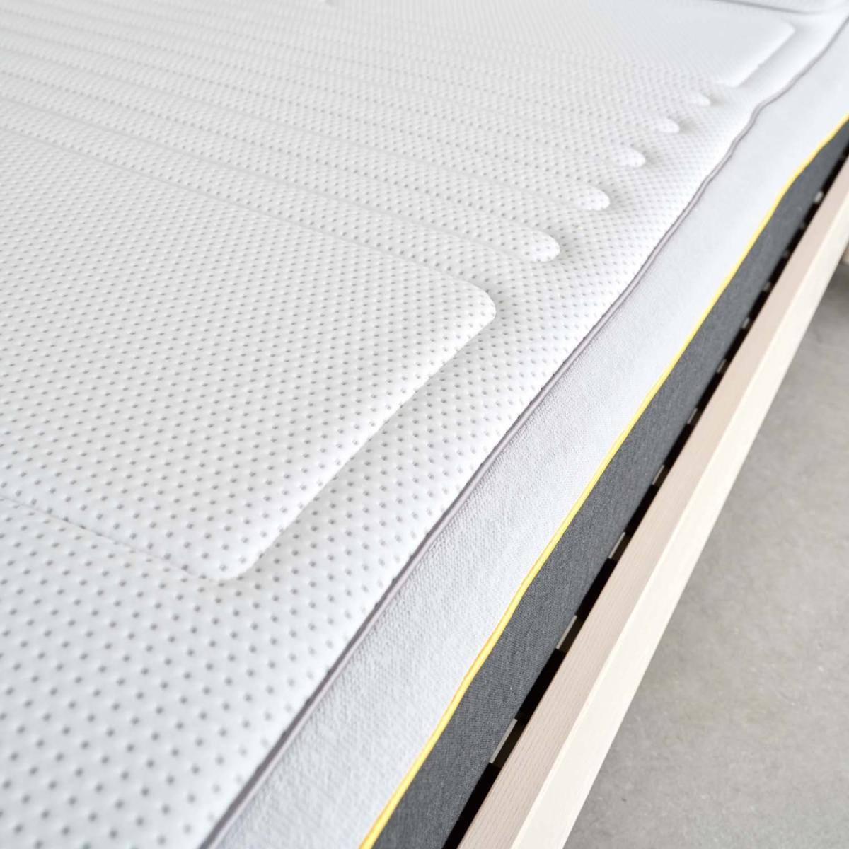 Harmony 2000 Double Mattress – image 7