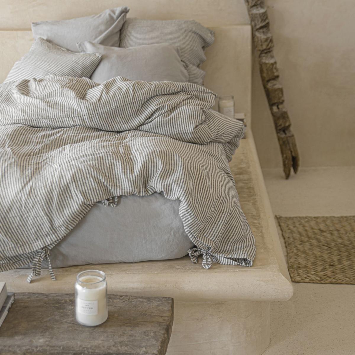 Striped Tied Hardcore Linen Bedding Bundle – image 2