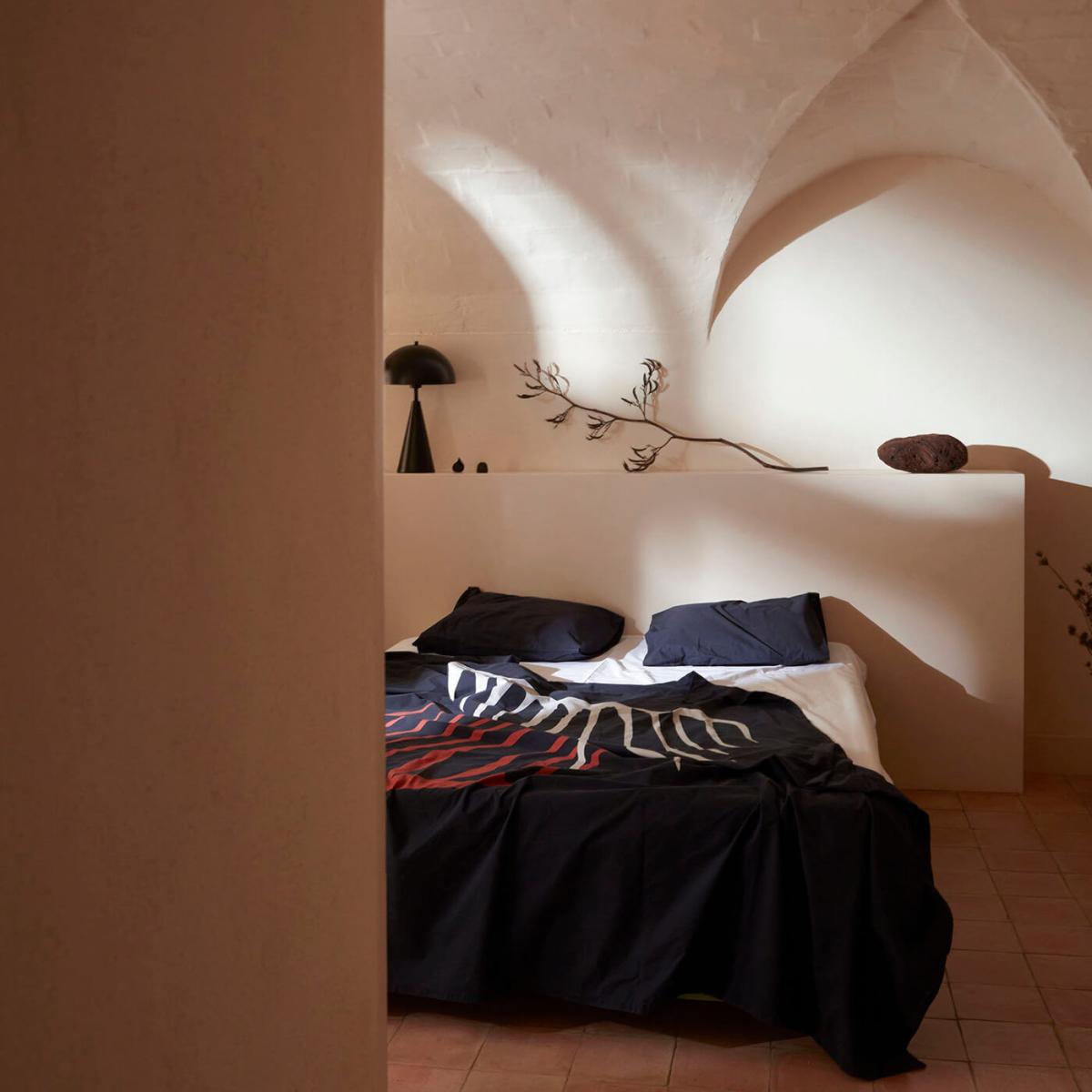 Aliioth Bedding Set – image 4
