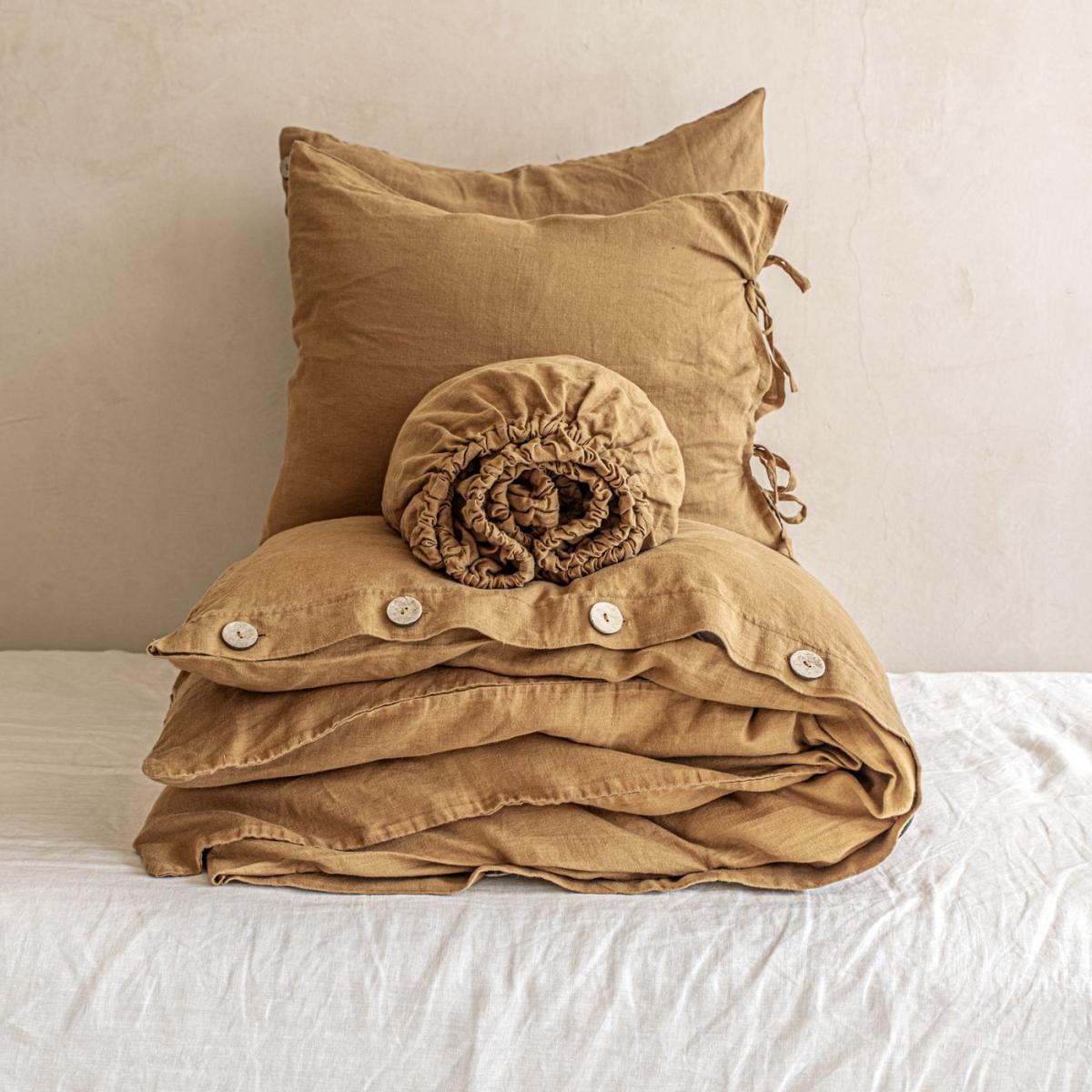 Cinnamon Buttoned Hardcore Linen Bedding Bundle – image 2