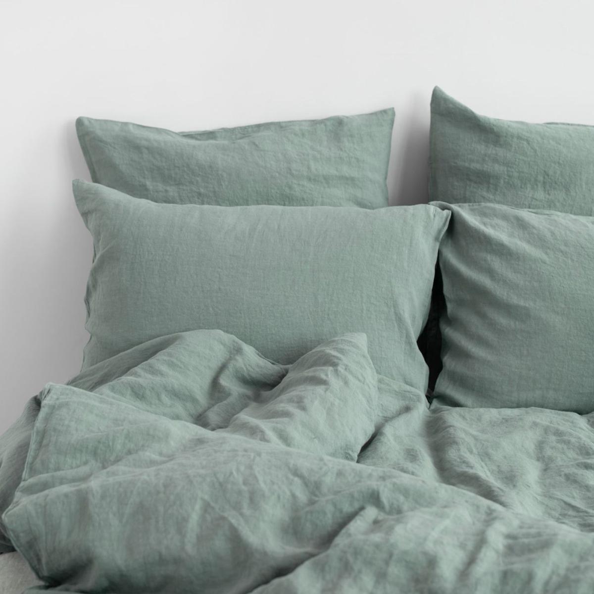Green Milieu Washed Linen Bed Set – image 2