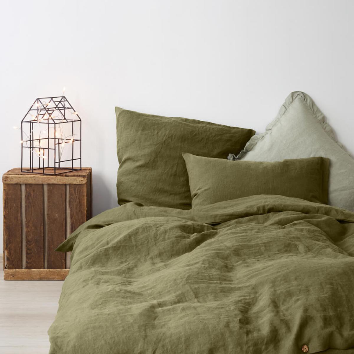 Martini Olive Washed Linen Bed Set – image 2
