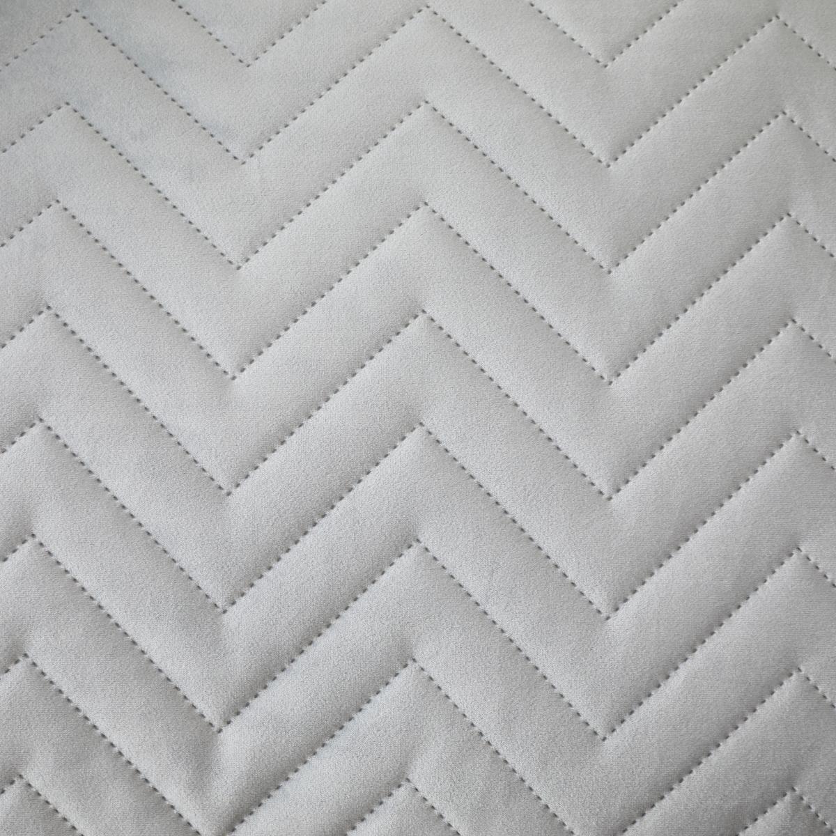 Catherine Lansfield Silver So Soft Velvet Touch Zig Zag Pinsonic Duvet Cover and Pillowcase Set Silver – image 3