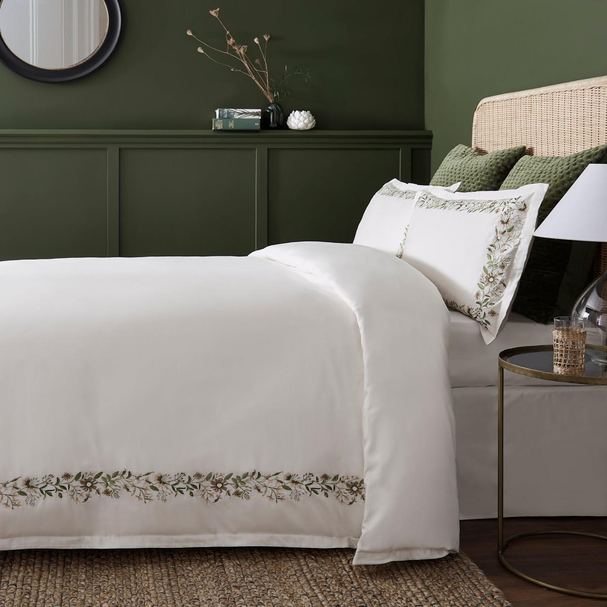 Dorma Yeldwood Embroidered 100% Cotton Duvet Cover and Pillowcase Set Off-White – image 4