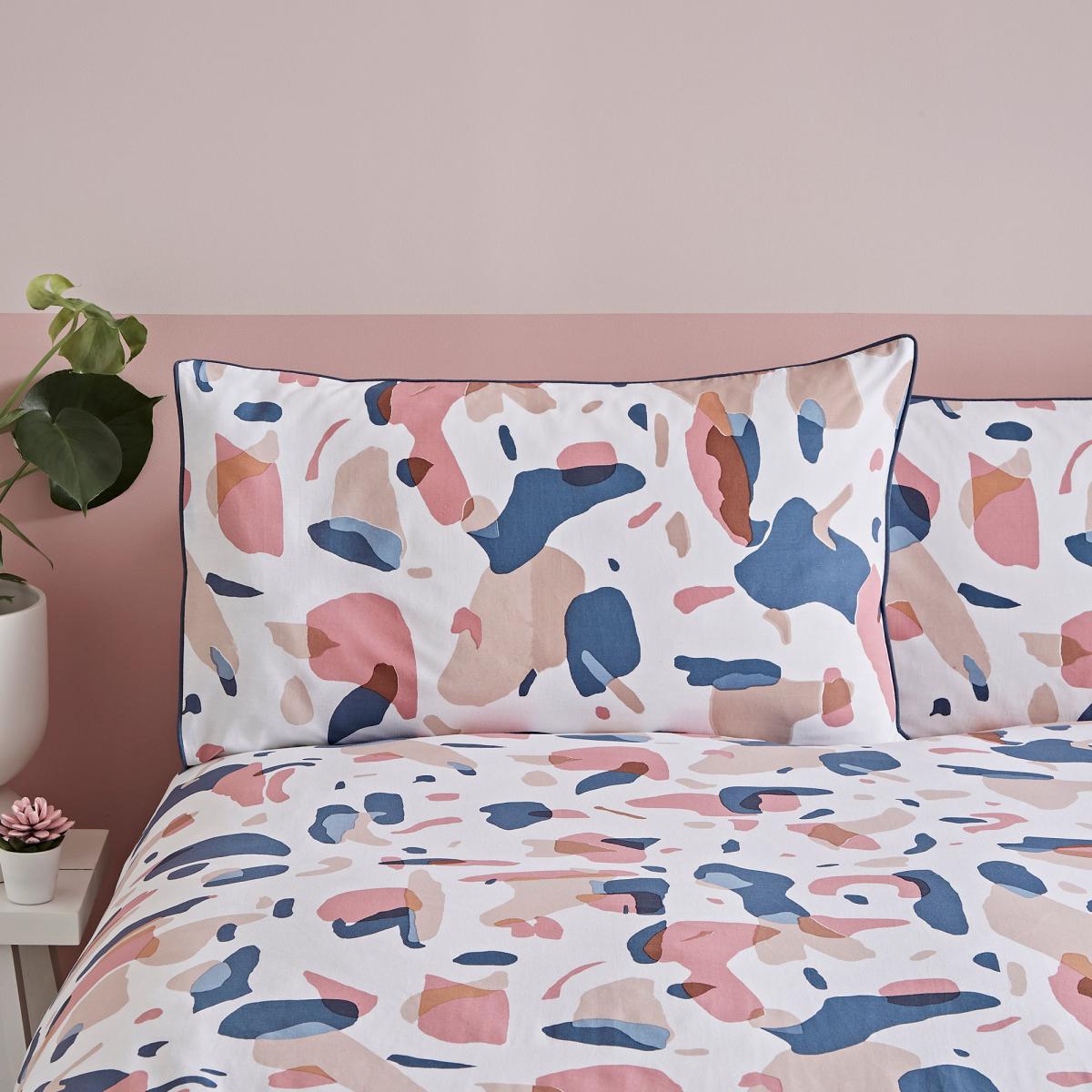 Terazzo Pink Abstract 100% Cotton Reversible Duvet Cover and Pillowcase Set Light Pink – image 3
