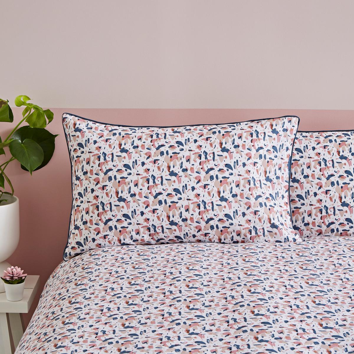 Terazzo Pink Abstract 100% Cotton Reversible Duvet Cover and Pillowcase Set Light Pink – image 4