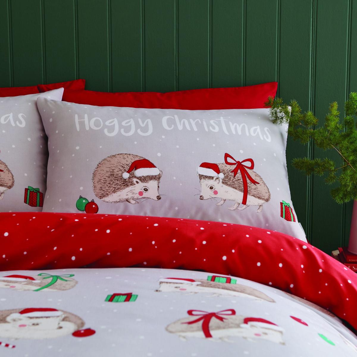 Catherine Lansfield Hoggy Christmas Duvet Cover and Pillowcase Set Grey – image 2
