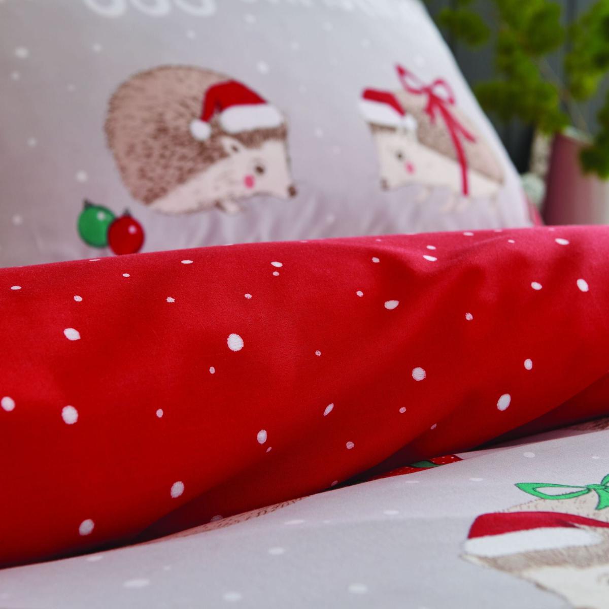 Catherine Lansfield Hoggy Christmas Duvet Cover and Pillowcase Set Grey – image 3