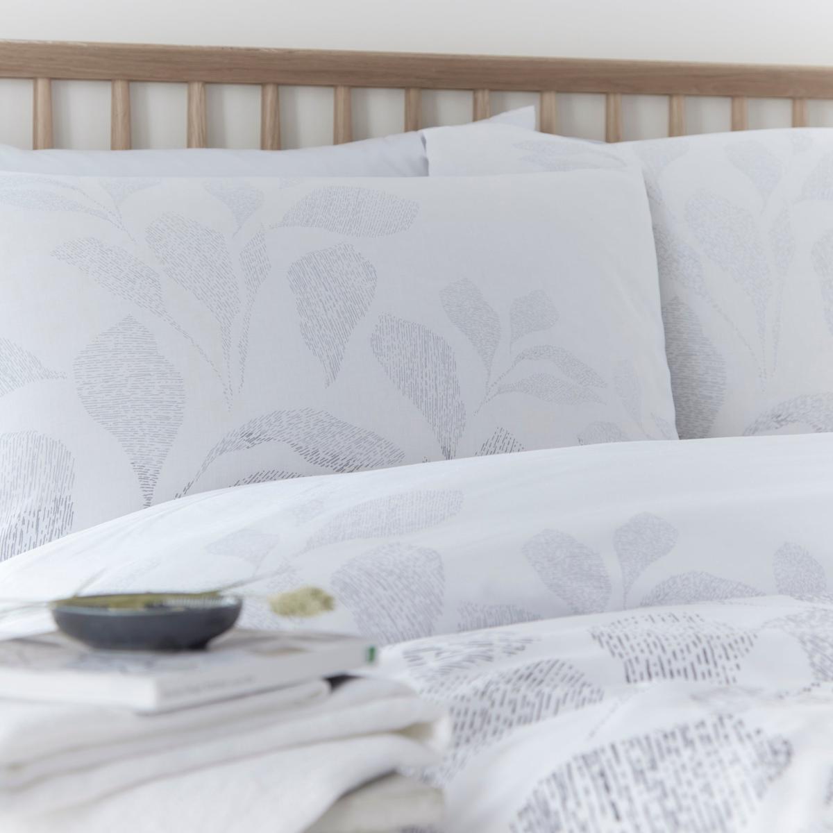 Drift Textured Leaf Silver Eco-Friendly Duvet Cover and Pillowcase Set Silver – image 6
