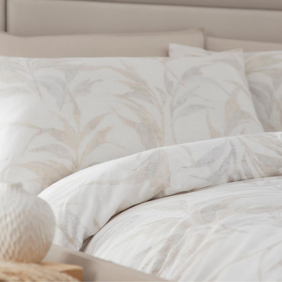 Drift Pampas Grass Natural Eco-Friendly Duvet Cover and Pillowcase Set Natural – image 3