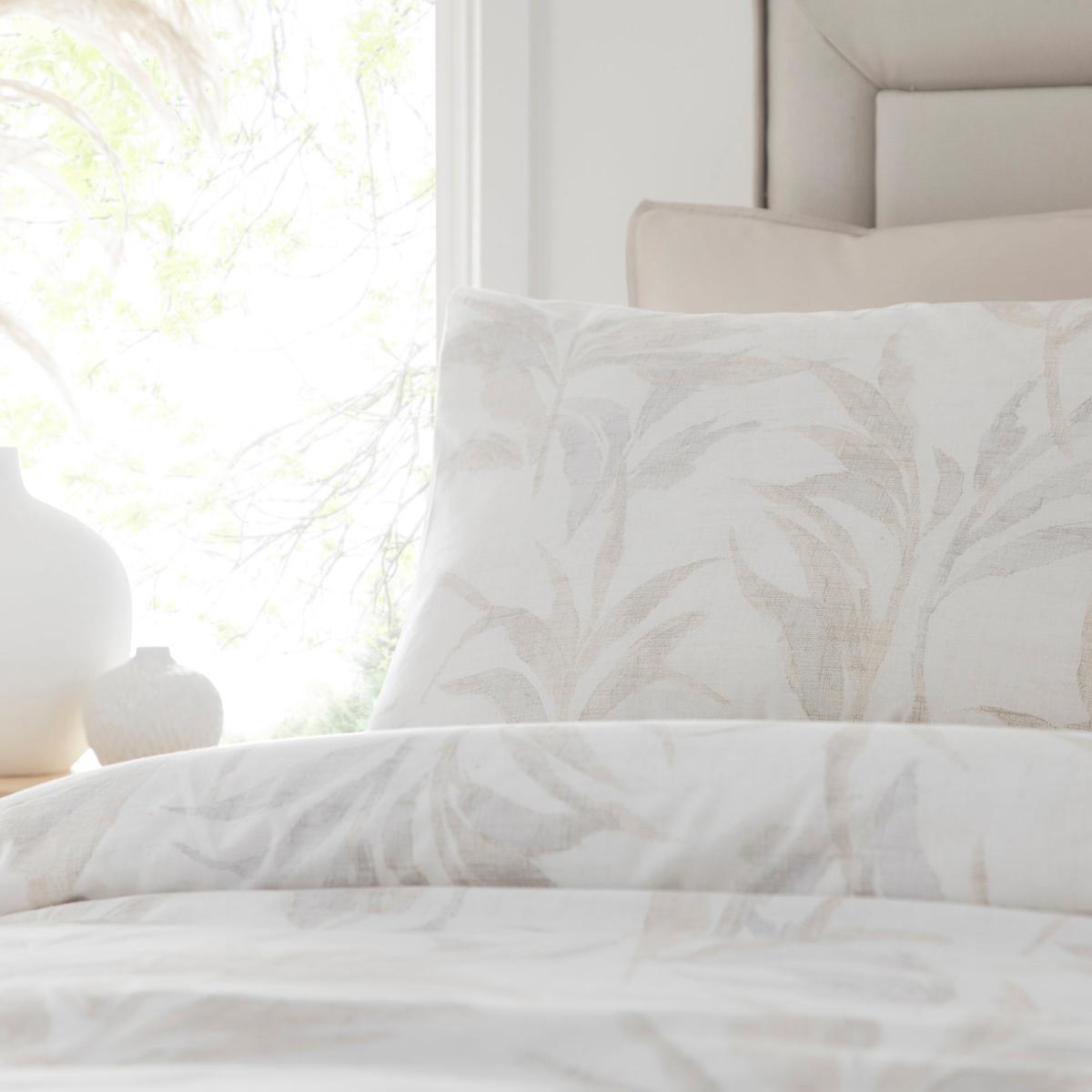 Drift Pampas Grass Natural Eco-Friendly Duvet Cover and Pillowcase Set Natural – image 5