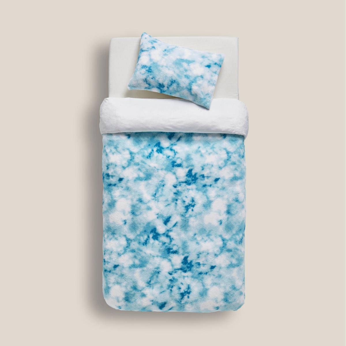 Blue Tie Dye Ombre Faux Fur Duvet Cover and Pillowcase Set Blue/White – image 3