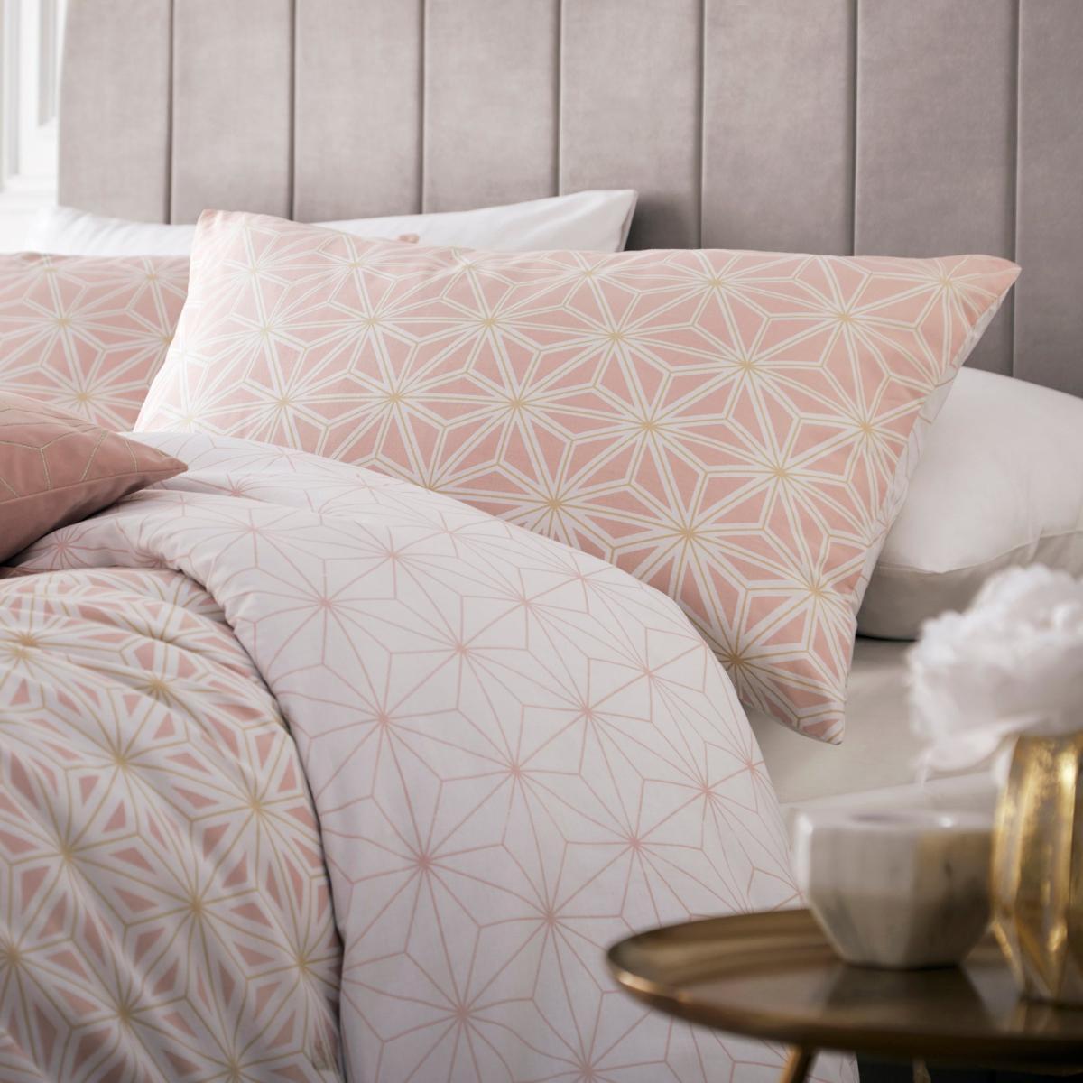 Furn. Tessellate Geometric Blush Reversible Duvet Cover and Pillowcase Set Blush (Pink) – image 2