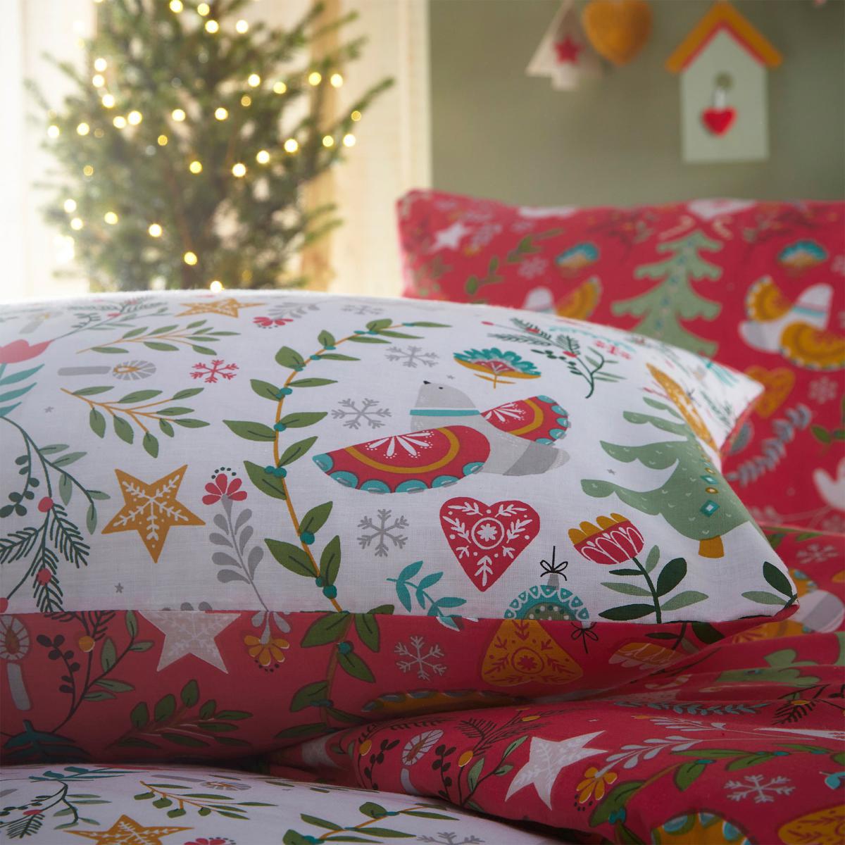 Furn. Scandi Festive Duvet Cover and Pillowcase Set MultiColoured – image 3