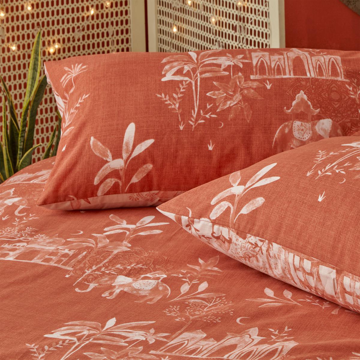 Furn. Jaipur Paprika Duvet Cover and Pillowcase Set Paprika (Red) – image 4
