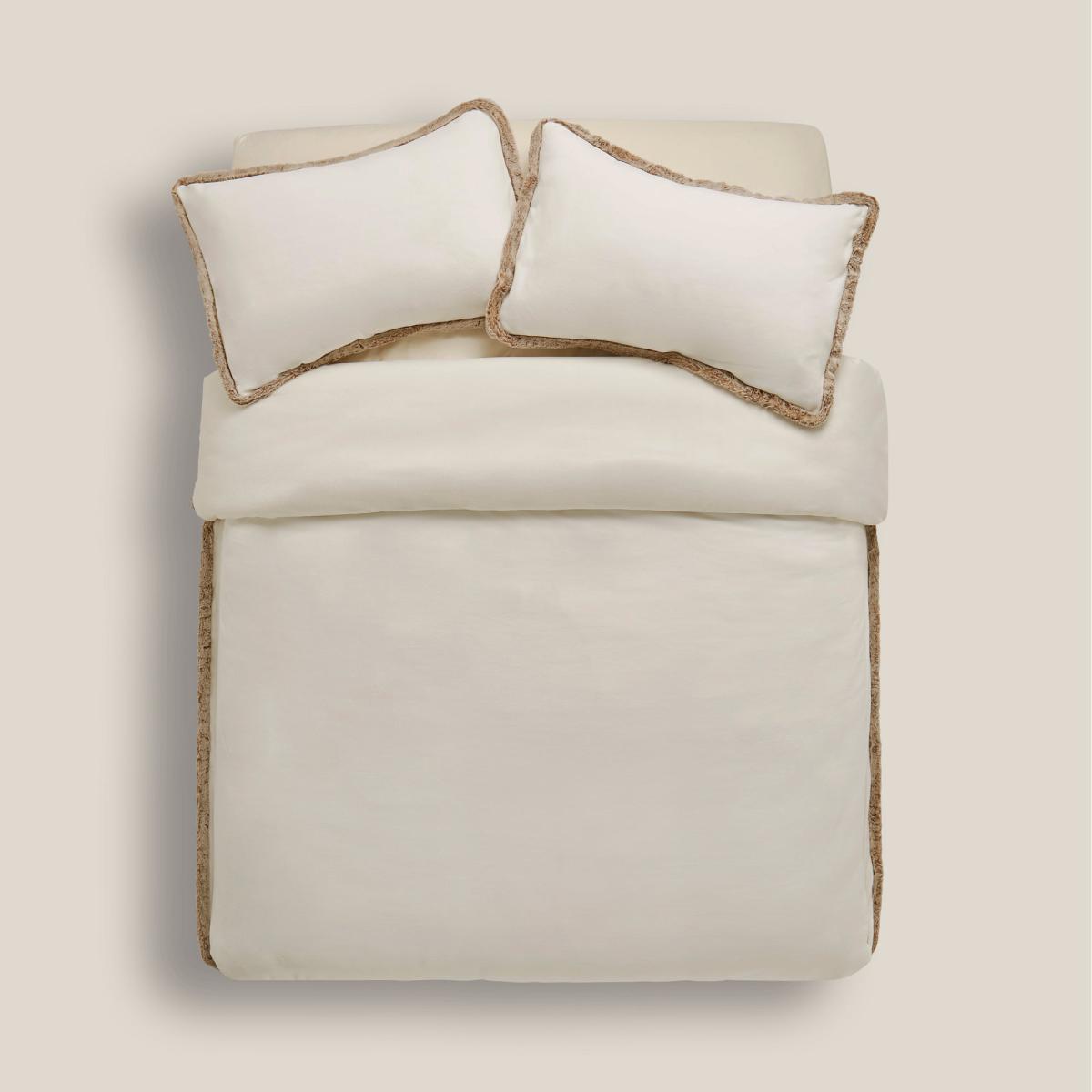 Plush Faux Fur Trim White Duvet Cover and Pillowcase Set White – image 5