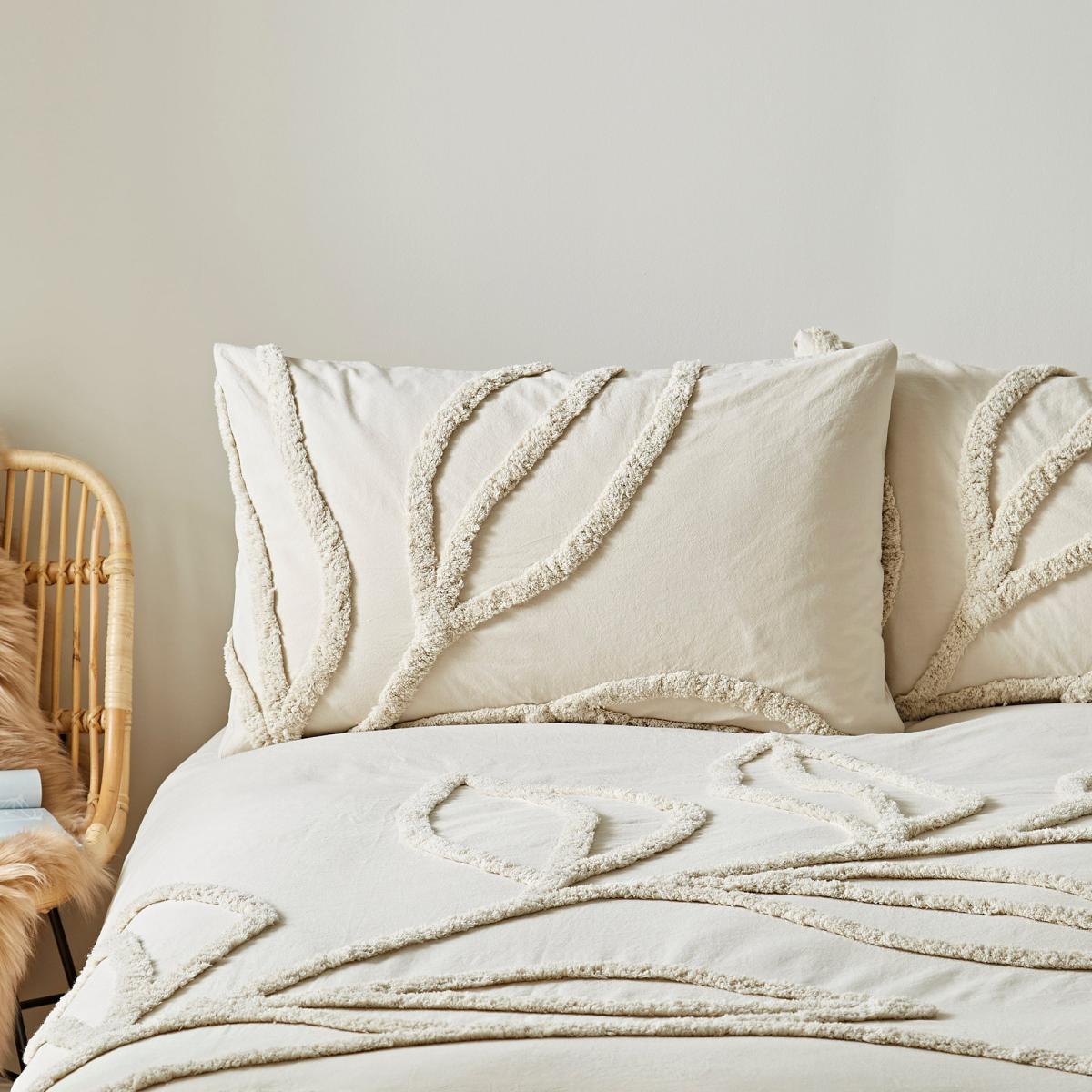 Tufted Leaf Sandstone 100% Organic Cotton Duvet Cover and Pillowcase Set Sandstone (Brown) – image 4