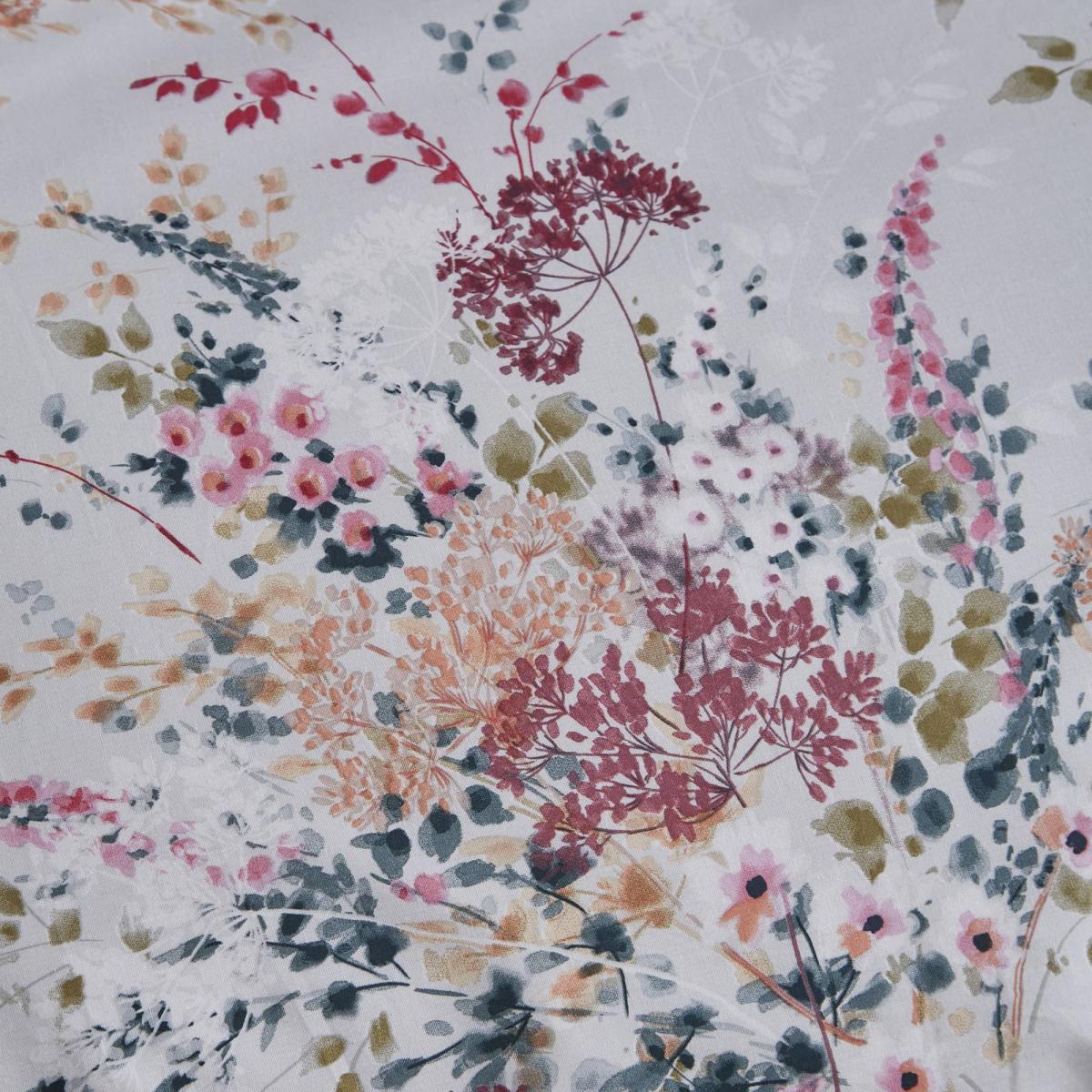 Catherine Lansfield Dried Flowers Duvet Cover and Pillowcase Set Grey – image 4