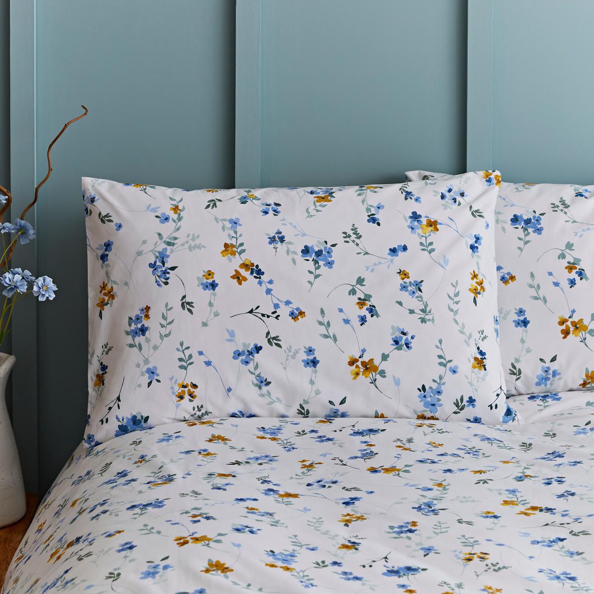 Sylvia Floral Duvet Cover and Pillowcase Set Blue – image 2