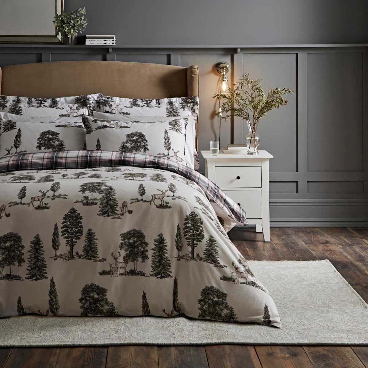 Dorma Brodie Red 100% Cotton Duvet Cover Set Red – image 2