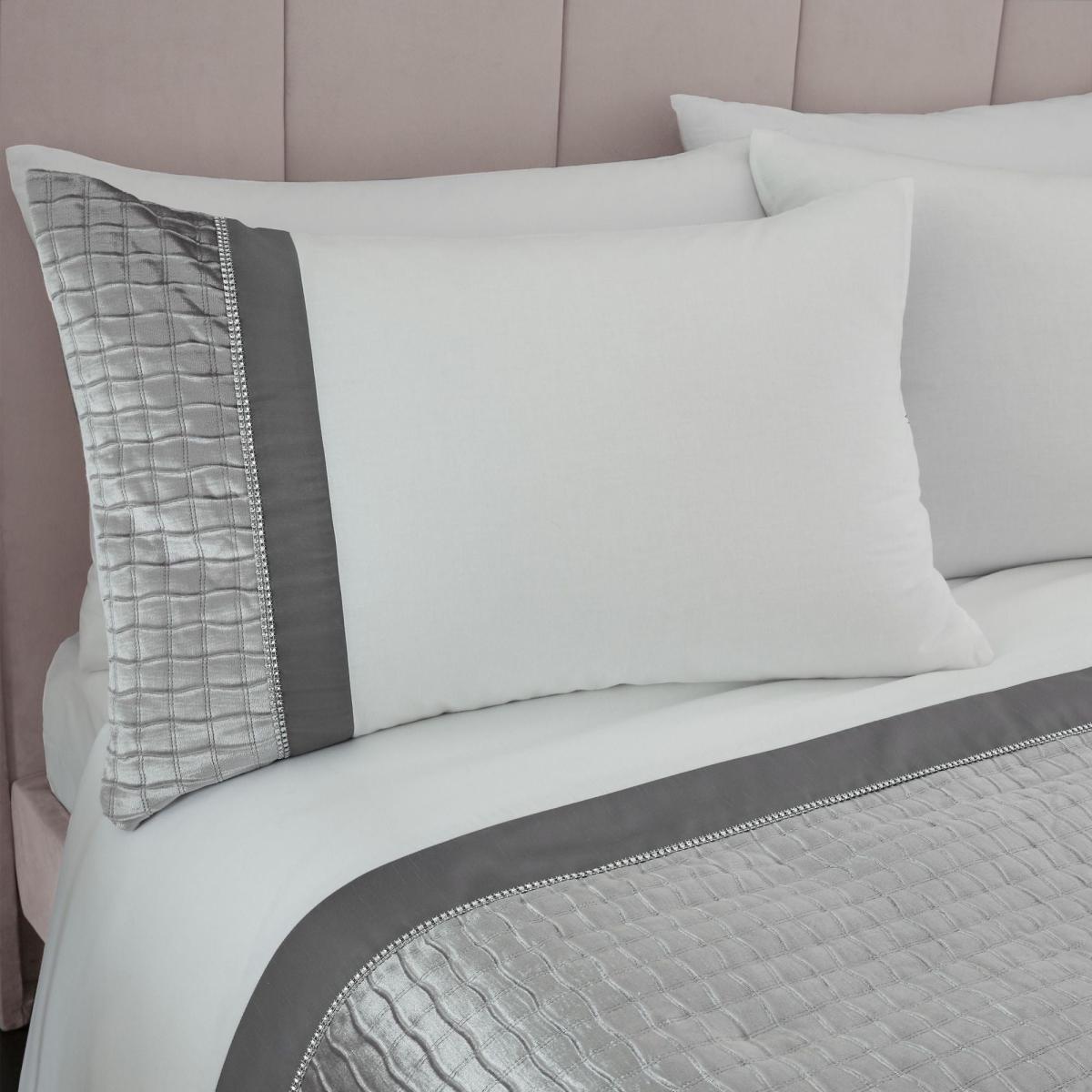 Catherine Lansfield Shimmer Crushed Velvet Pinsonic Duvet Cover Set Silver – image 3