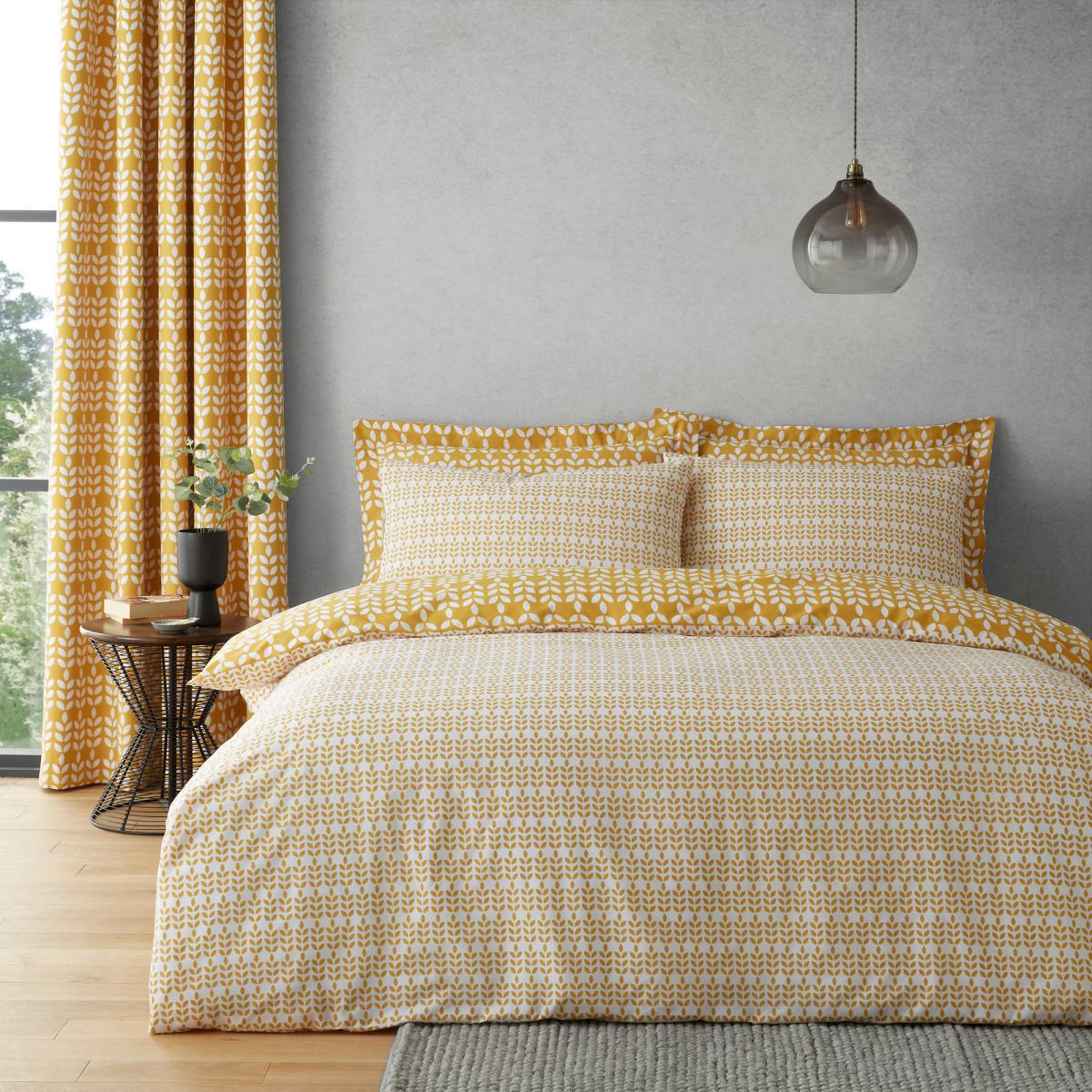 Elements Vete Ochre Reversible Duvet Cover and Pillowcase Set Ochre (Yellow) – image 3