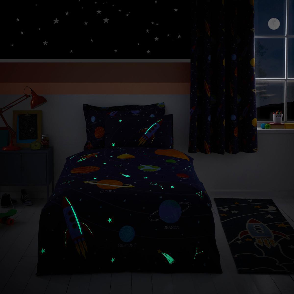 Space Glow in the Dark Duvet Cover and Pillowcase Set Navy (Blue) – image 3