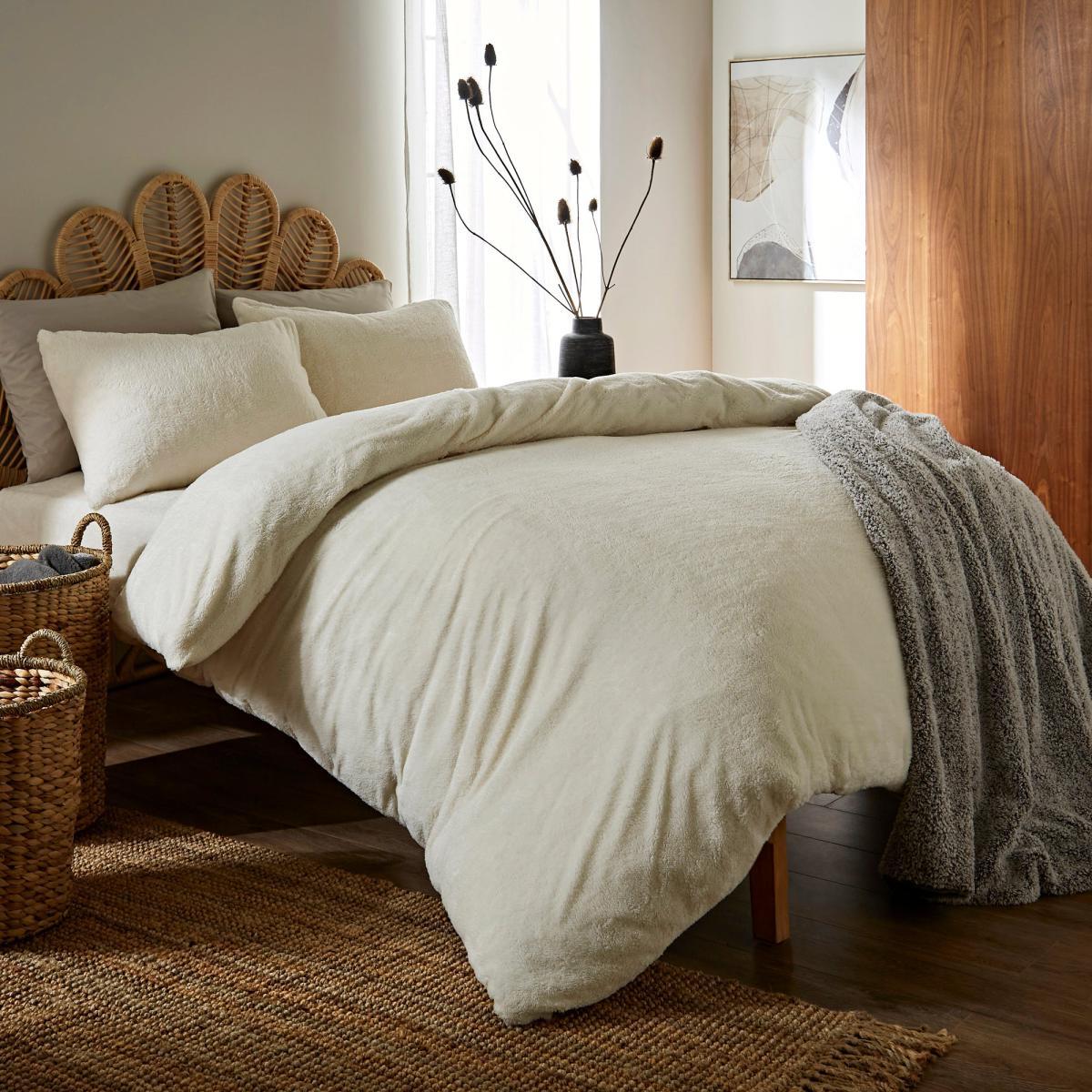 Teddy Bear Duvet Cover and Pillowcase Set Cream – image 2