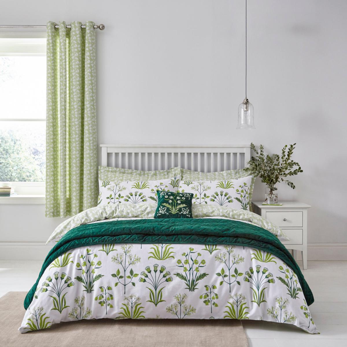 Florentina Green 100% Cotton Reversible Duvet Cover and Pillowcase Set Green and White – image 2