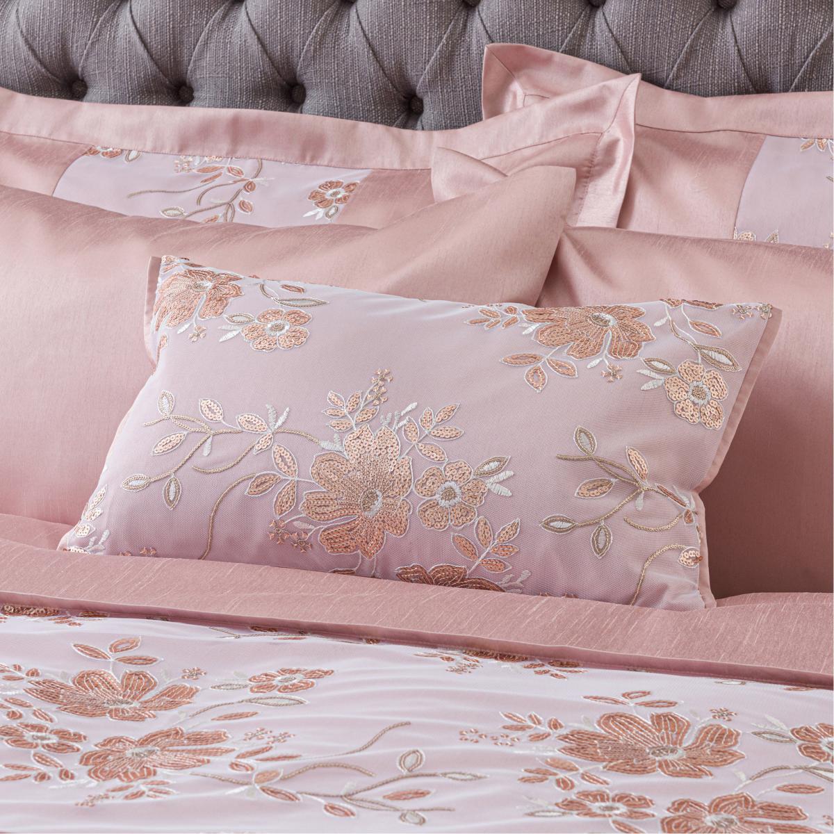 Elene Pink Floral Sequin Duvet Cover and Pillowcase Set Pink and White – image 4
