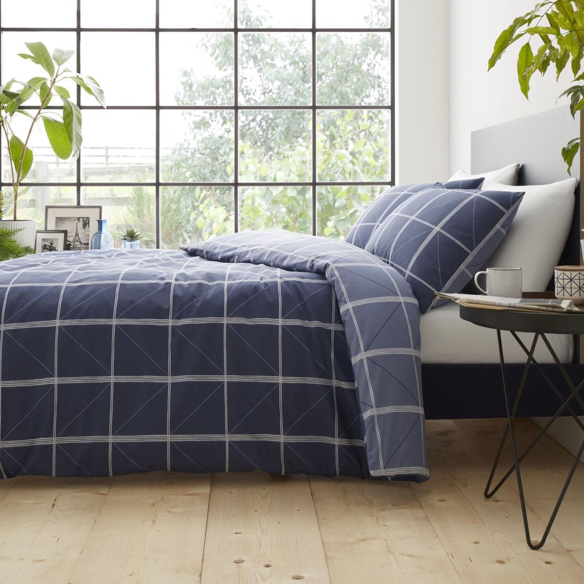 Catherine Lansfield Geometric Grid Blue Reversible Duvet Cover and Pillowcase Set Light Blue – image 2