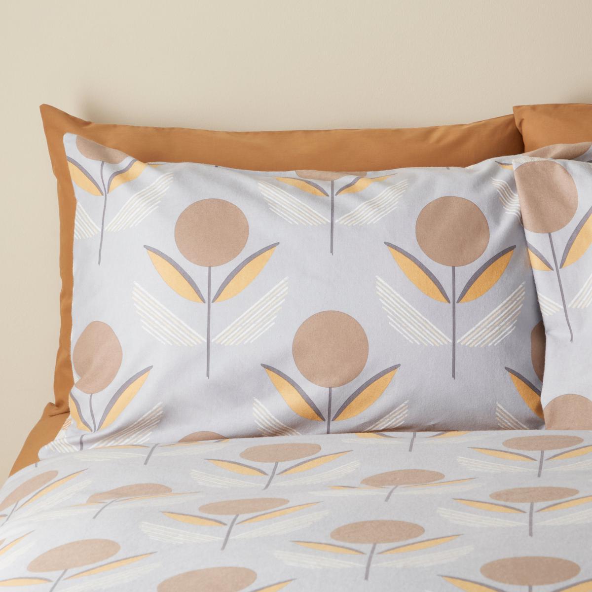 Elements Asa Silver Brushed Cotton Duvet Cover and Pillowcase Set Silver – image 3