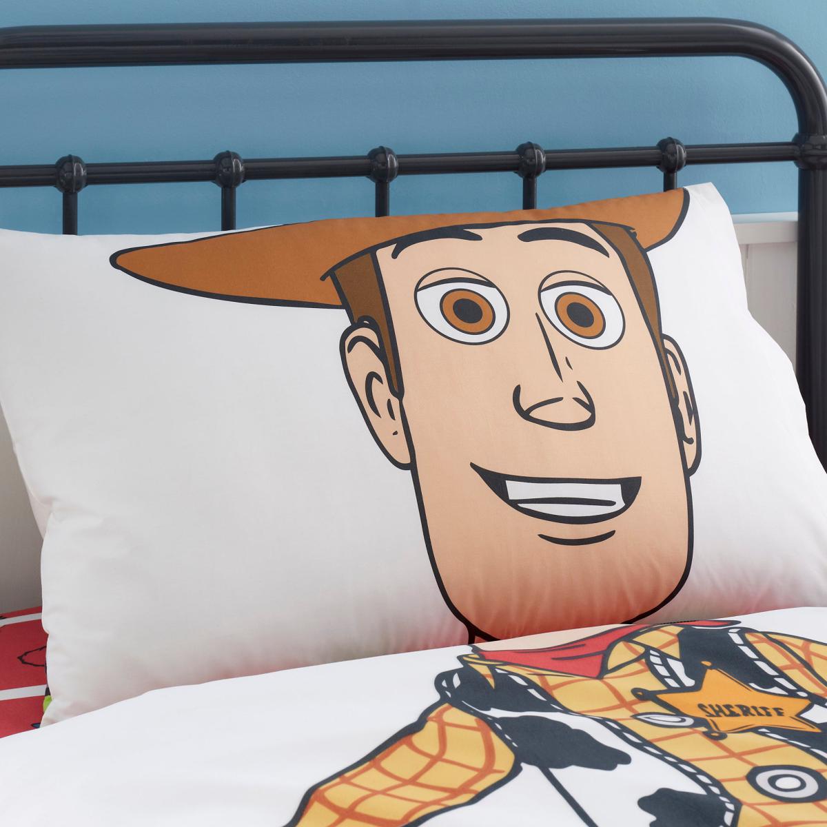 Disney Toy Story Character Reversible Single Duvet Cover and Pillowcase Set White, Green and Red – image 4